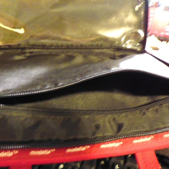 MODELLA RED DOUBLE ZIPPERED COSMETIC BAG / CASE - Picture 4 of 6